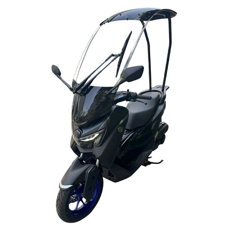 NMAX（屋根付き）